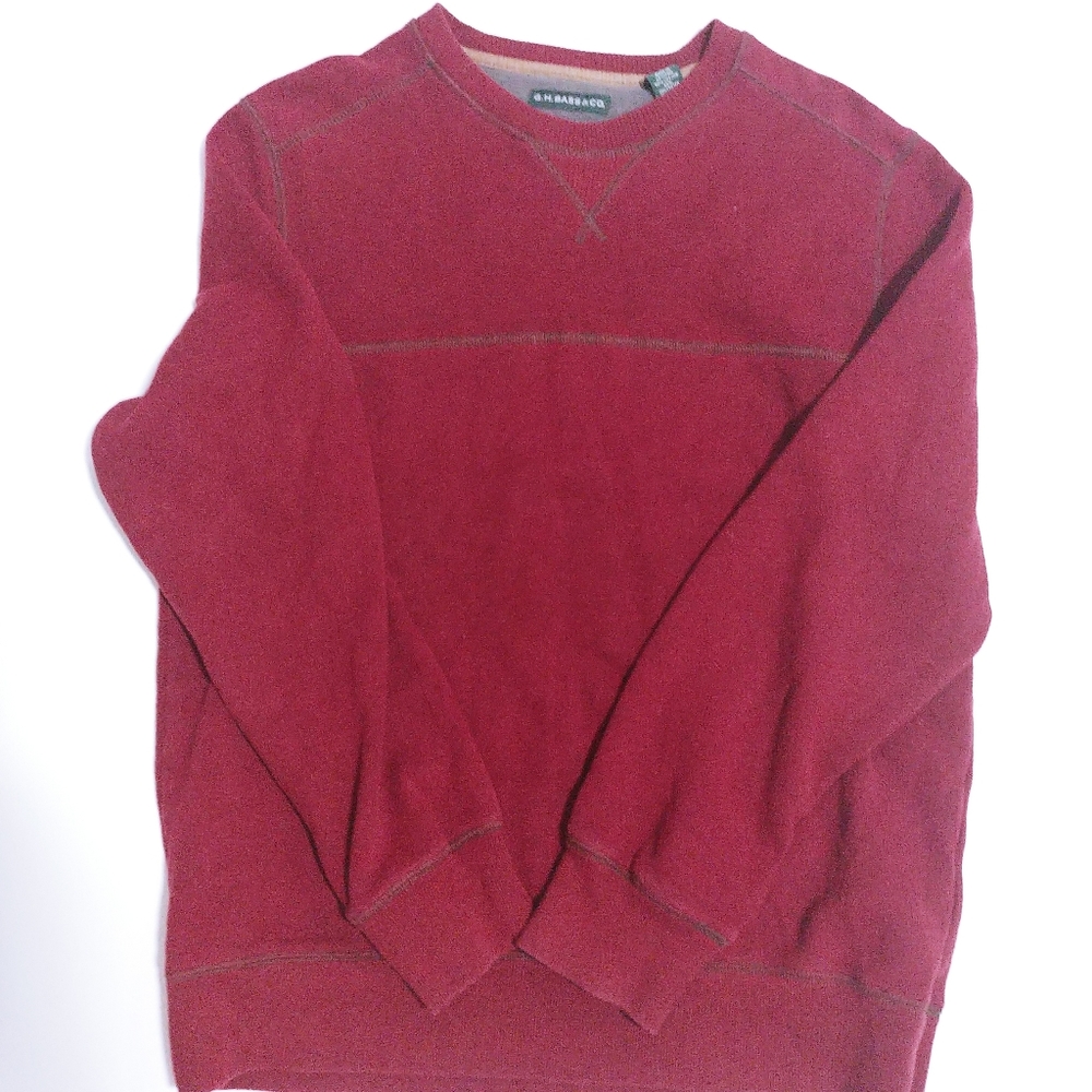 GH Bass & Co, Size -M, Color - Red